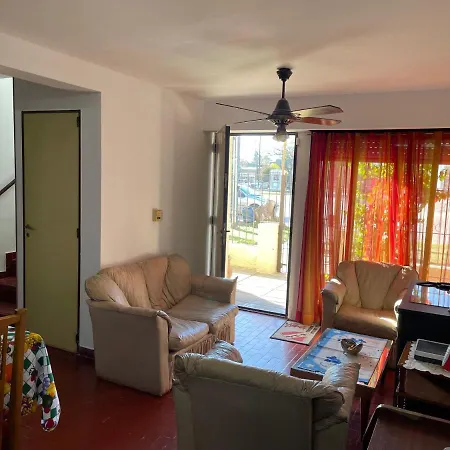 Comoda Y Amplia Casa En Mercedes Bsas Exterior photo